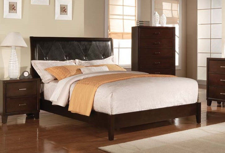 Master Bedroom Bedding Sets
 ACME MASTER BEDROOM FURNITURE SET 4PCS KING QUEEN TWIN