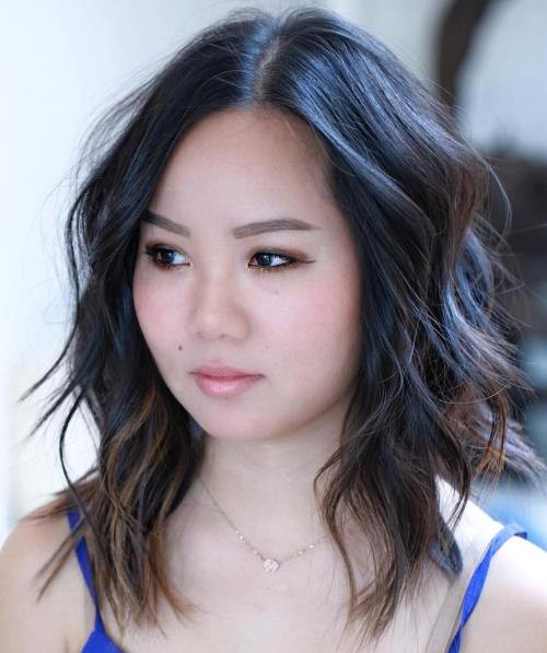 Medium Length Hairstyles For Long Face
 30 Stylish and Sassy Bobs for Round Faces