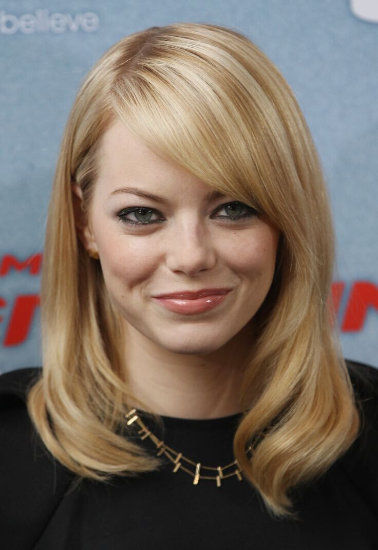 Medium Length Hairstyles With Side Bangs
 12 Best Medium Haircuts for Round Faces You Should Try