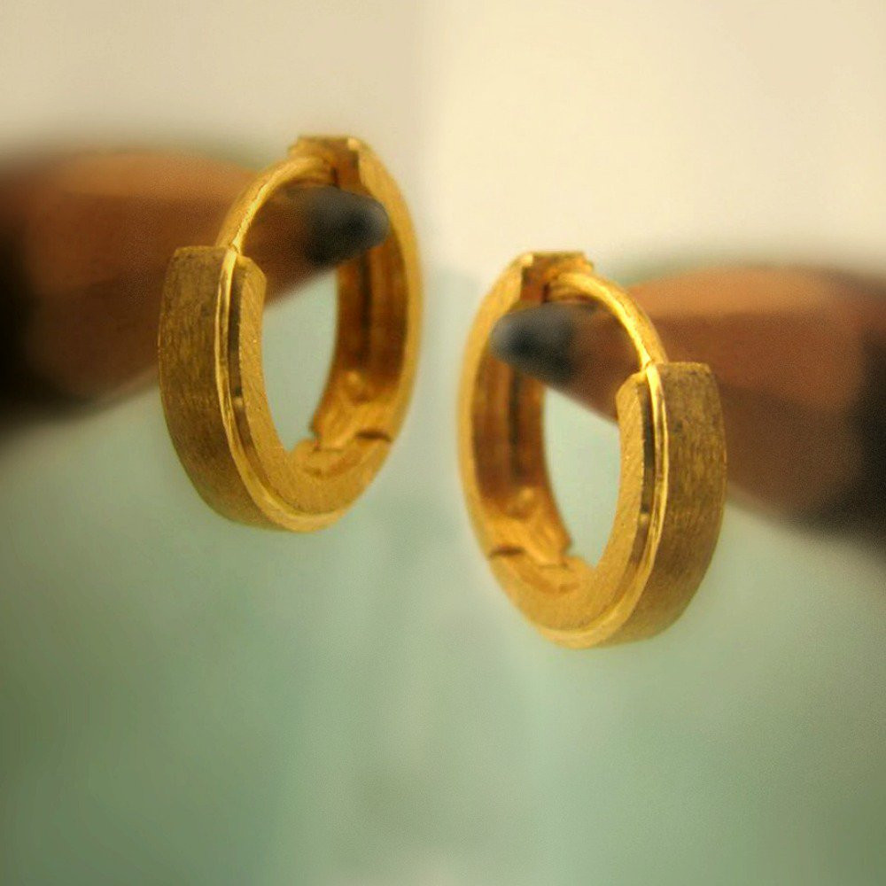 Mens Gold Hoop Earrings
 Mens earrings in 14K yellow gold solid gold huggie hoop