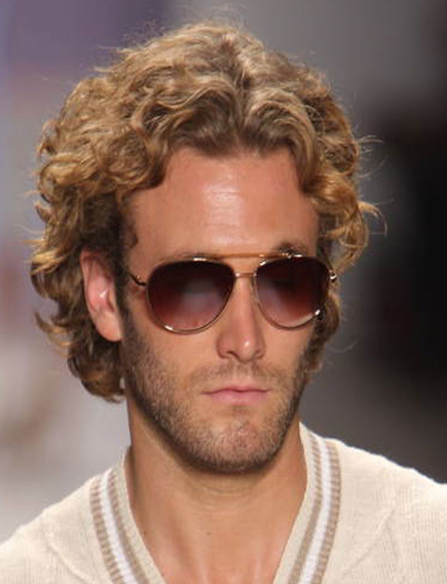 Mens Medium Wavy Hairstyles
 67 Great Hairstyles for Curly & Wavy Haired Men