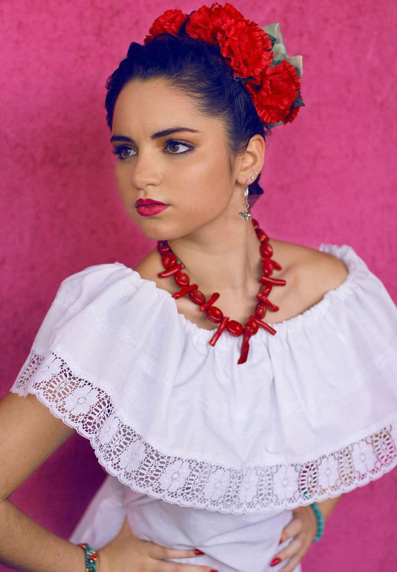 Mexican Girl Hairstyles
 Mexican Women Hairstyles
