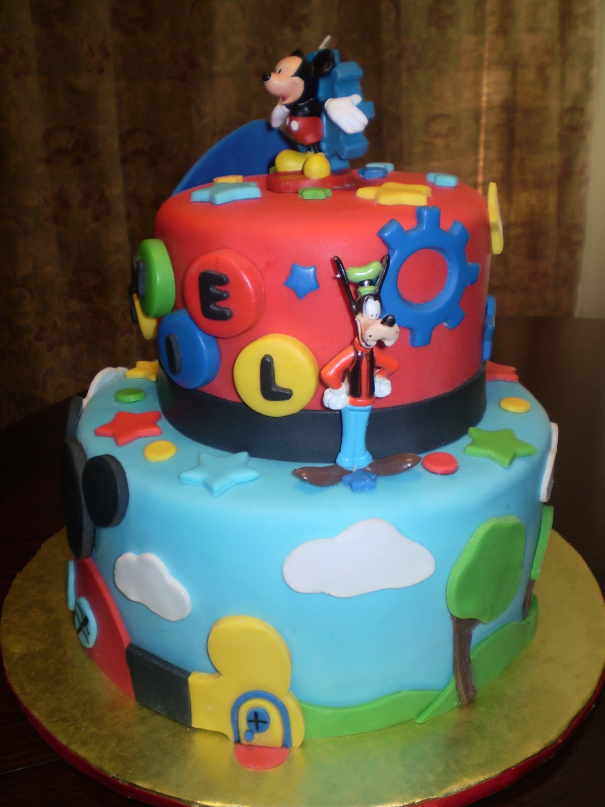 Mickey Mouse Birthday Cakes
 Divine Cakes by Janice Mickey Mouse Club Birthday Cake