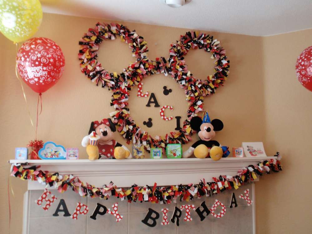 Mickey Mouse Birthday Decor
 Disney Mickey Mouse Birthday Party Ideas