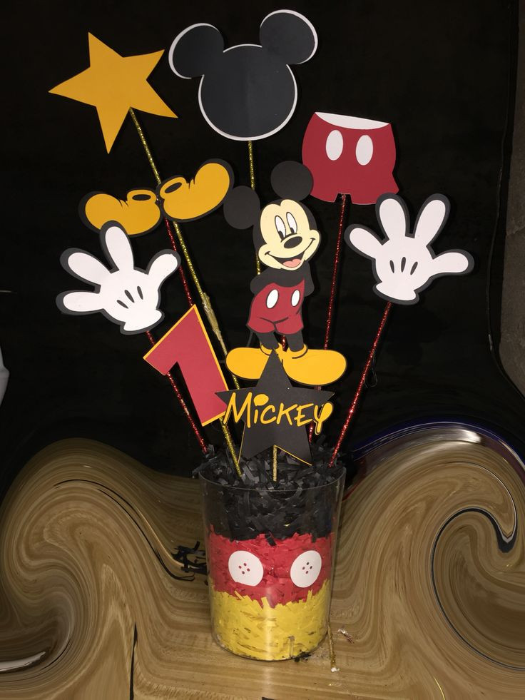 Mickey Mouse Birthday Decorations DIY
 Mickey Mouse centerpiece 1st Birthday ideas cricut