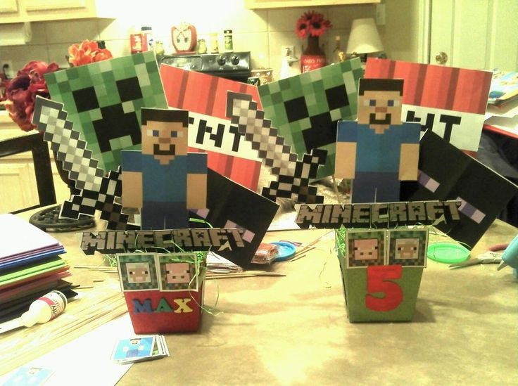 Minecraft Decoration Ideas For Birthday
 Minecraft centerpieces