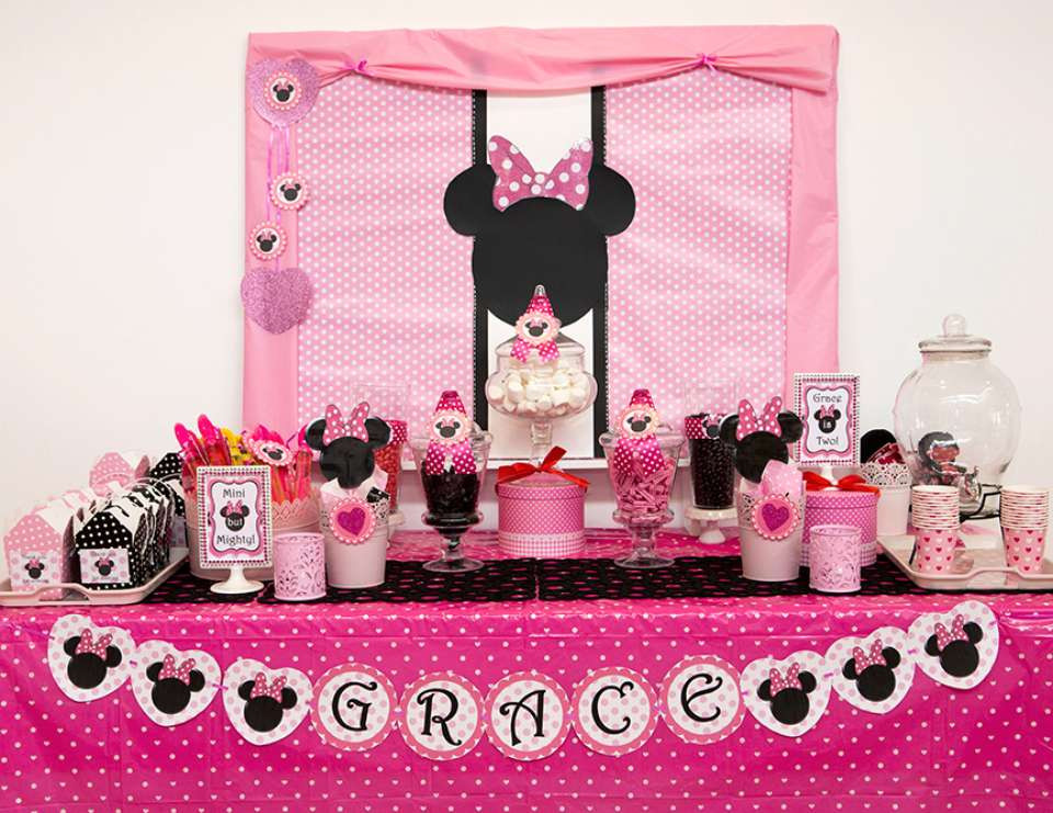 Minnie Birthday Party
 FREE Minnie Mouse 2nd Birthday Invitation Template – FREE