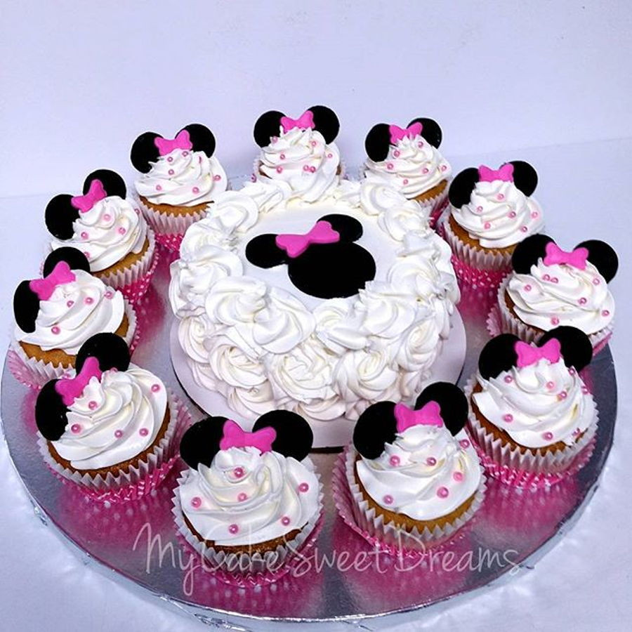 Minnie Mouse 1st Birthday Cake
 Minnie Mouse 1St Birthday Smash Cake & Cupcakes