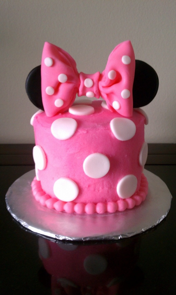 Minnie Mouse 1st Birthday Cakes
 320 best images about MICKEY & MINNIE on Pinterest