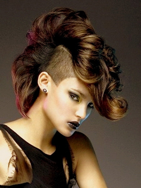 Mohawk Hairstyle For Female
 Mohawk hairstyles for women yve style