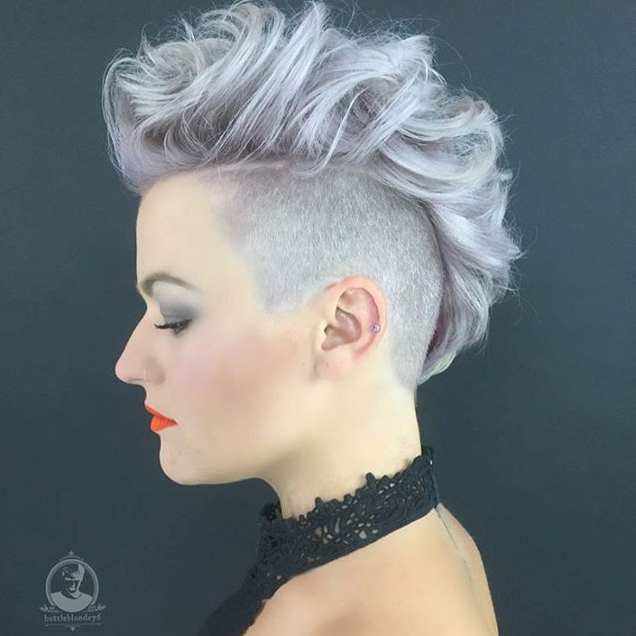 Mohawk Hairstyle For Female
 70 Most Gorgeous Mohawk Hairstyles of Nowadays