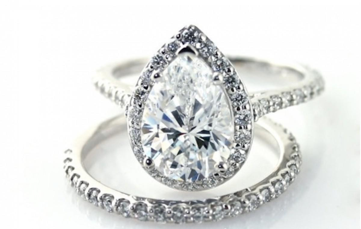 Moissanite Wedding Rings
 7 Non Diamond Engagement Rings Stunning & Unique Alternatives