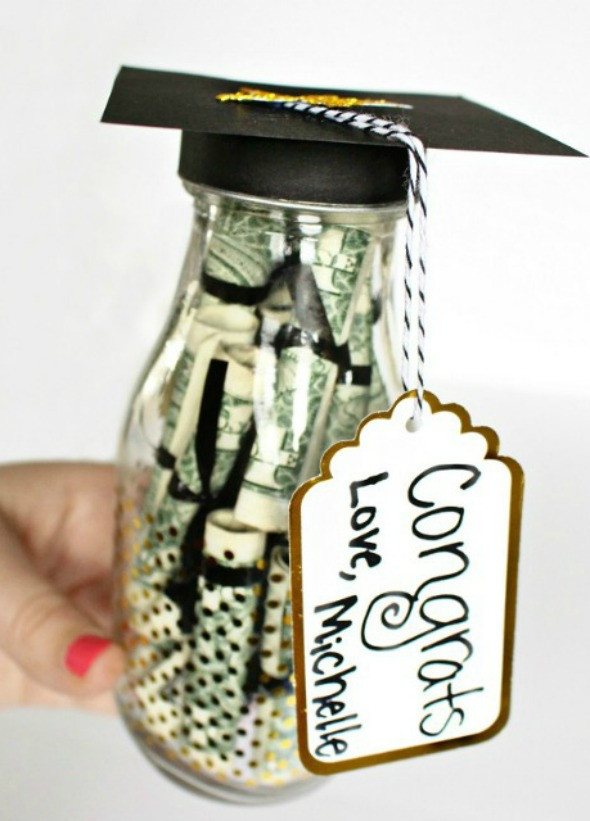 Money Gift Ideas For Graduation
 10 Graduation Gift Ideas Your Graduate Will Actually Love