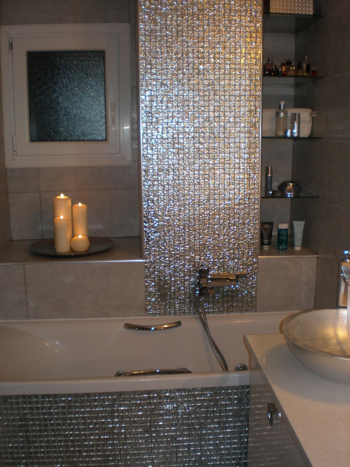 Mosaic Bathroom Tiles
 Mosaic Bathrooms Decoholic