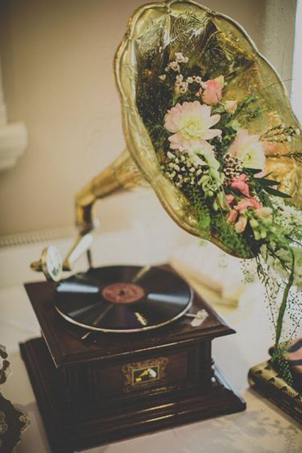 Music Themed Wedding Favors
 10 Adorable Wedding Ideas for Music Lovers