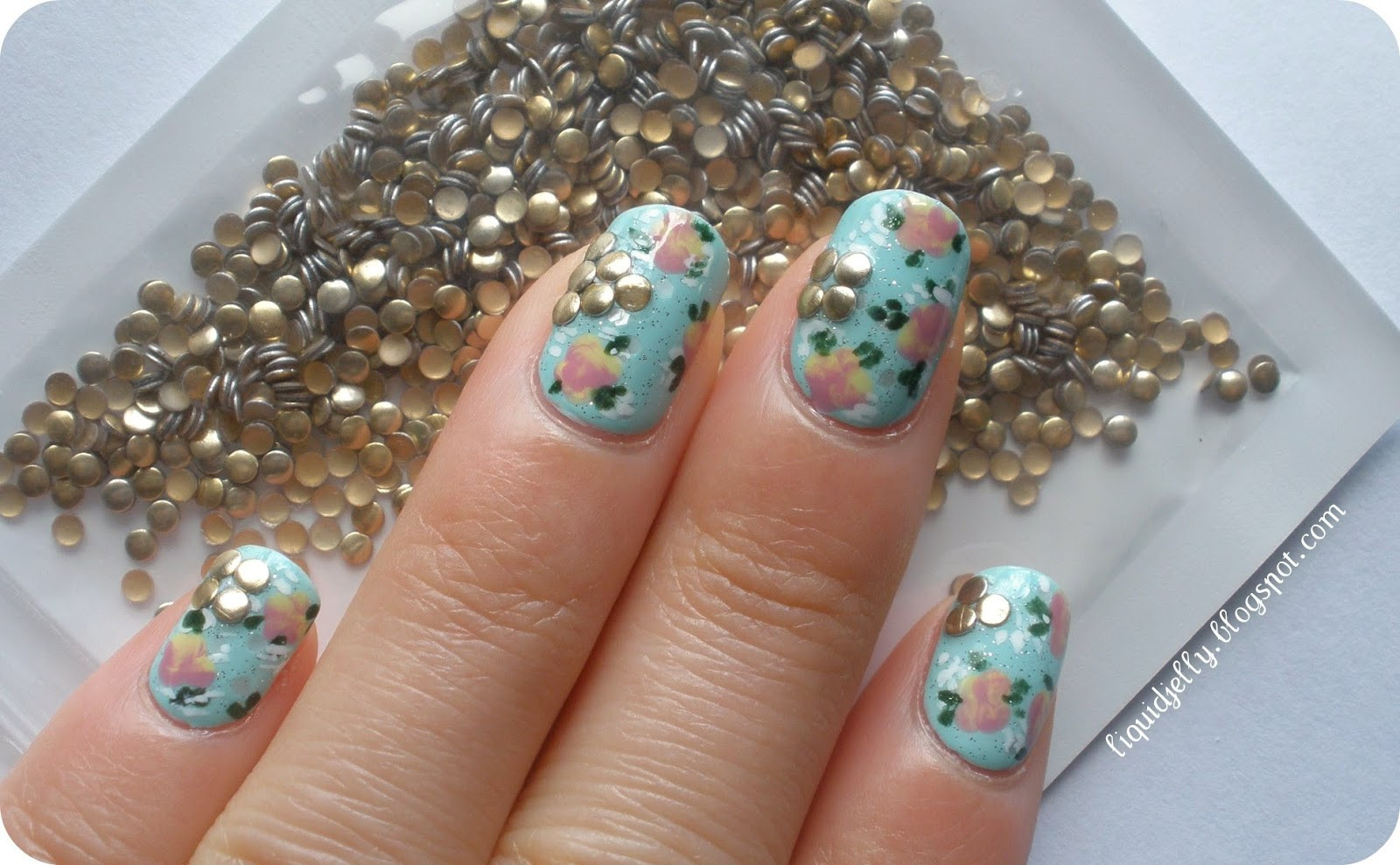 Nail Art Studs
 Liquid Jelly Floral Nail Art with BPS Studs