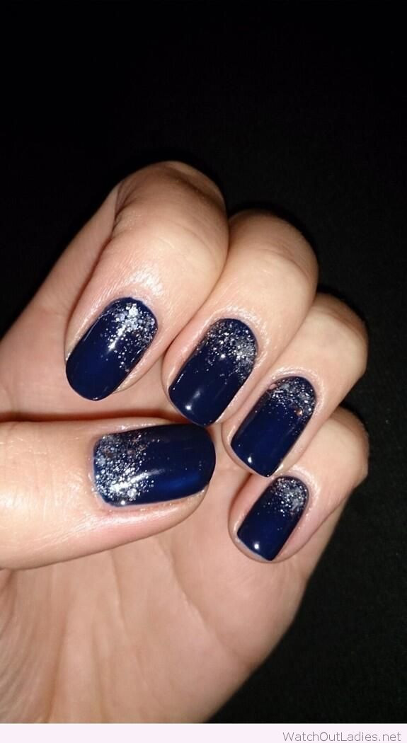 Navy Blue And Silver Nail Designs
 Navy and silver Christmas nails in 2020