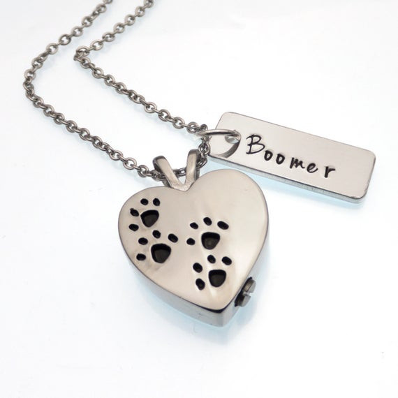 Necklace For Dog Ashes
 Heart Pet Urn Necklace Cremation Jewelry Paw Print