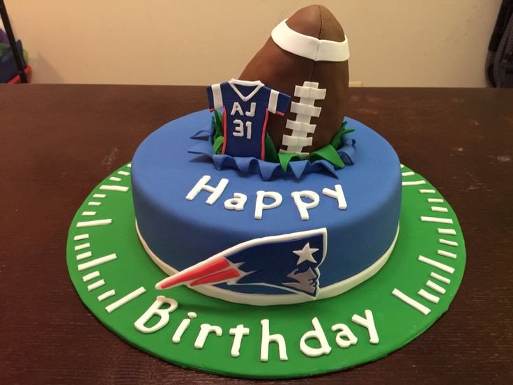 New England Patriots Birthday Cake
 New England Patriots cake