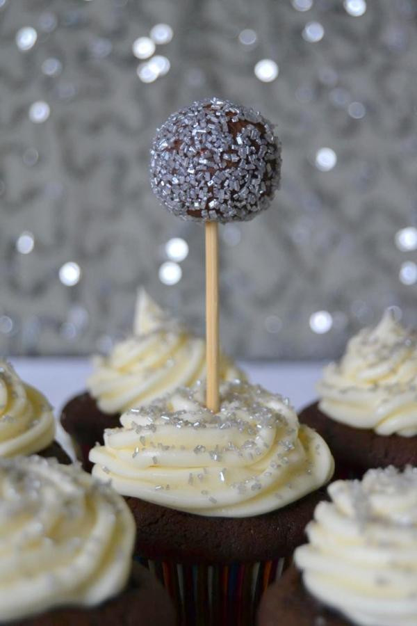 New Year Eve Cupcakes
 Chocolate New Year s Eve Cupcakes