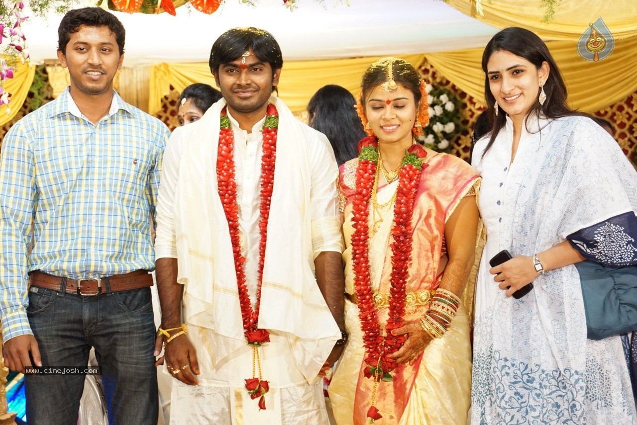 Normal Wedding Vows
 Singer Deepu and Swathi Wedding Ceremony 19 of 150
