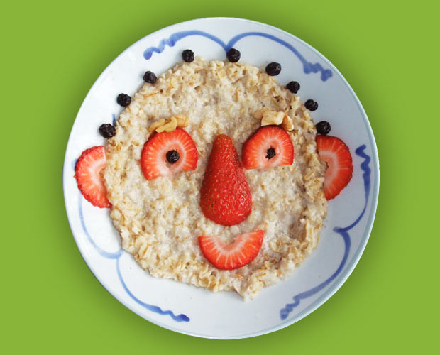 Oatmeal Recipes For Kids
 Kids Breakfast Ideas Oatmeal Funny Face mother2motherblog