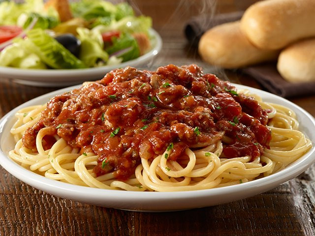 Olive Garden Spaghetti Sauce Recipes
 Thanksgiving Recipes Inspired By Your Favourite Artists