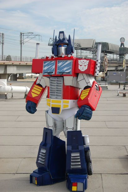 Optimus Prime Costume DIY
 Ultimate Instructable Costume Resource