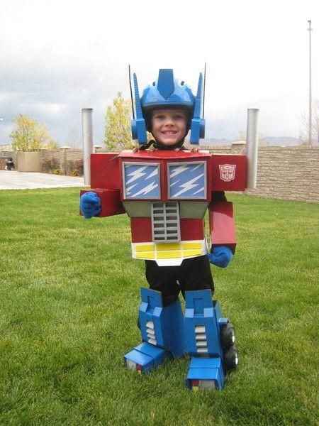 Optimus Prime Costume DIY
 Homemade Optimus Prime costume for kids