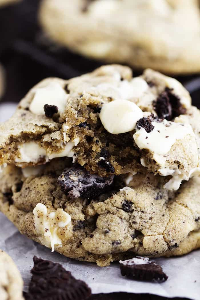 Oreo Cookies Recipe
 White Chocolate Oreo Cookies