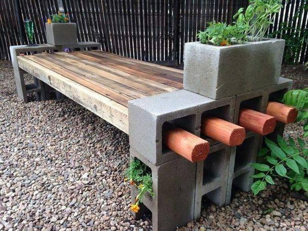 Outdoor Bench DIY
 DIY Garden Benches and Tables Made with Cinder Blocks