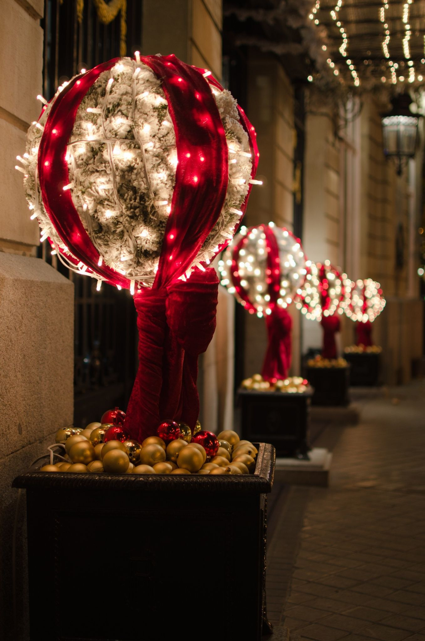 Outdoor Christmas Tree Ornaments
 Christmas lights by Walter Degirolmo on 500px