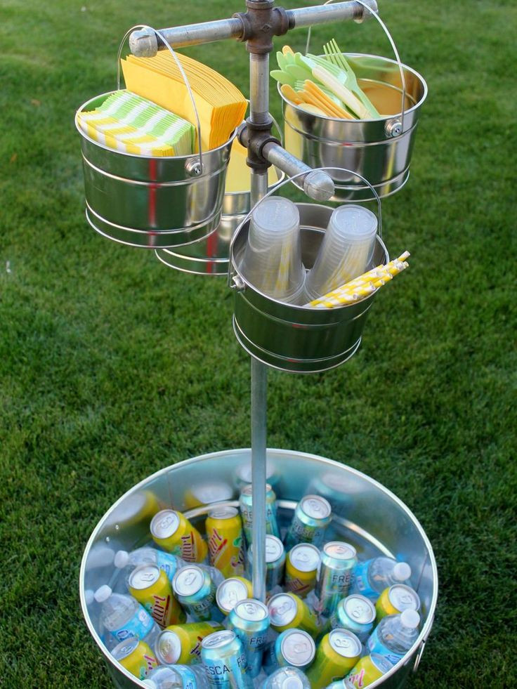 Outdoor Graduation Party Game Ideas
 20 Ideas for Throwing an Amazing Graduation Party