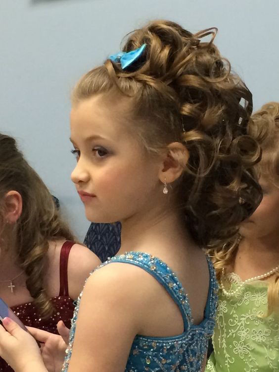 Pageant Hairstyles For Kids
 20 Stunning Curly Hairstyles For Kids Feed Inspiration