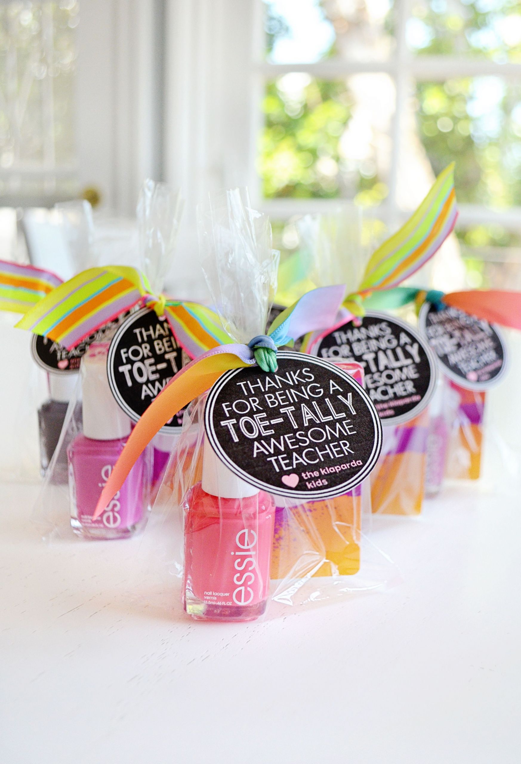 Party Thank You Gift Ideas
 End of Year Teacher Gift Ideas