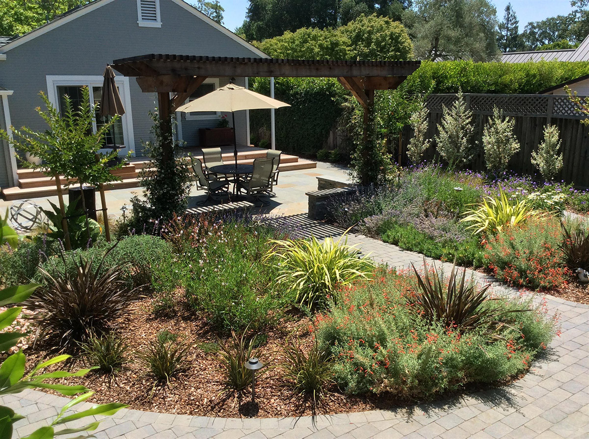 Patio And Landscaping
 Sonoma Landscape – O’Connell Landscape