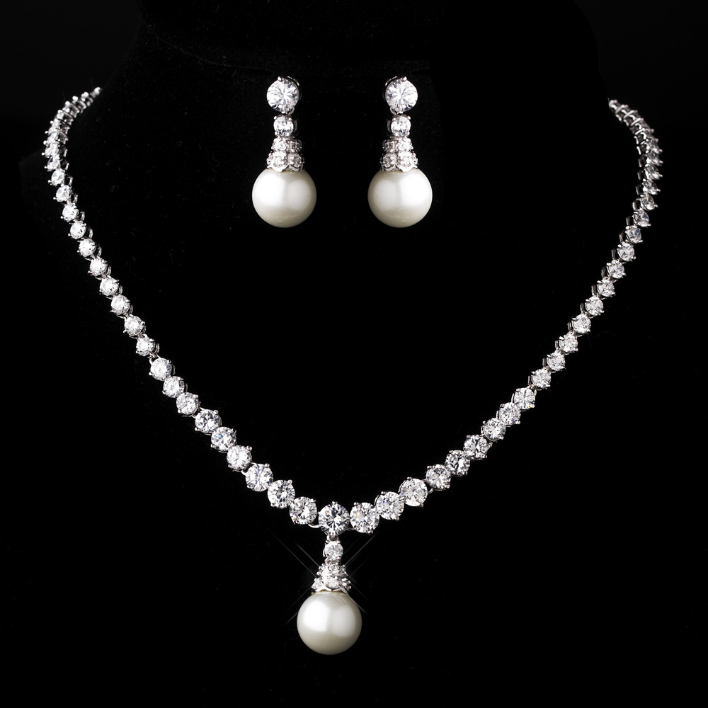 Pearl And Diamond Necklace
 Wedding Bridal Silver Diamond White Pearl Necklace