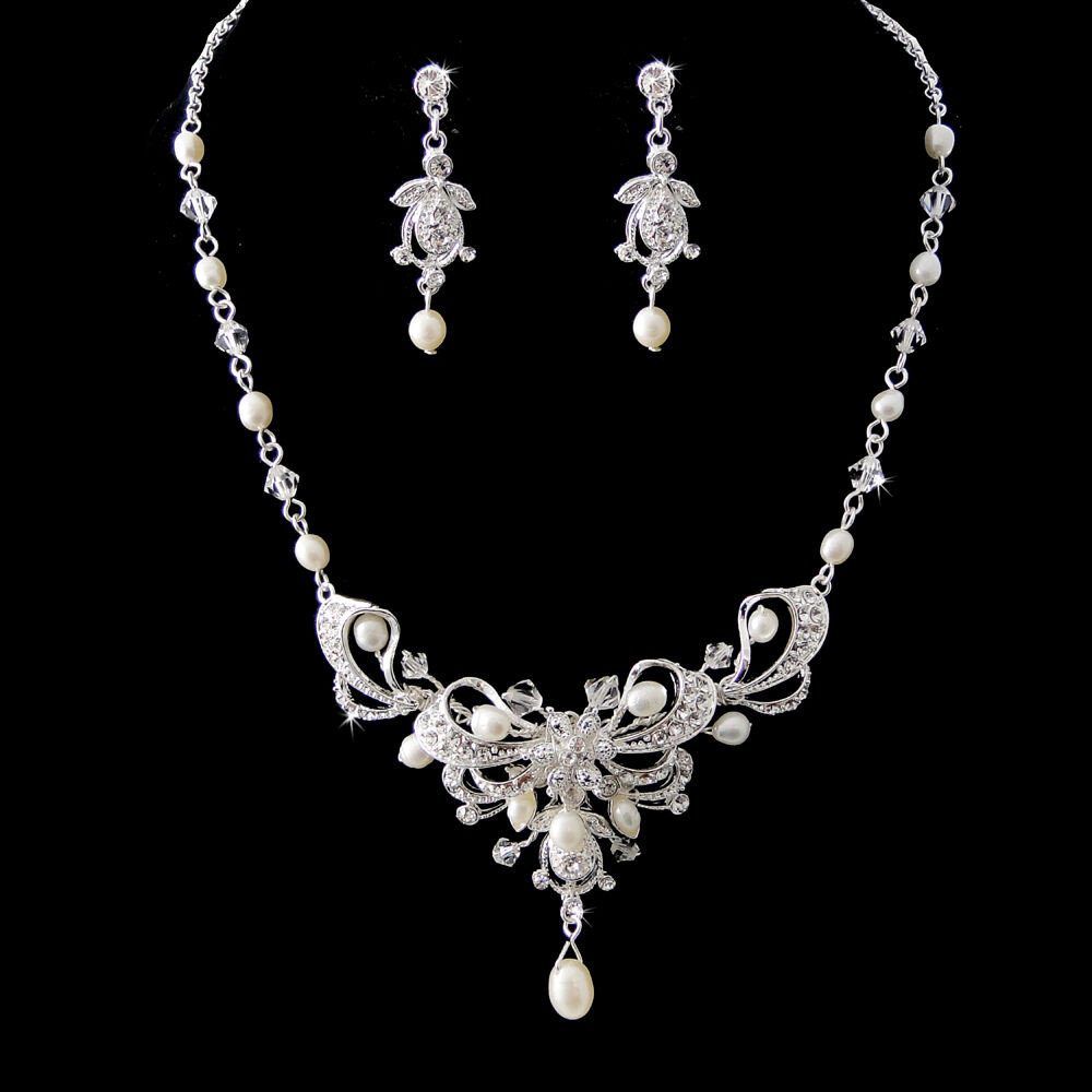 Pearl Bridal Jewelry Sets
 Silver Austrian Crystal & Freshwater Pearl Bridal Necklace