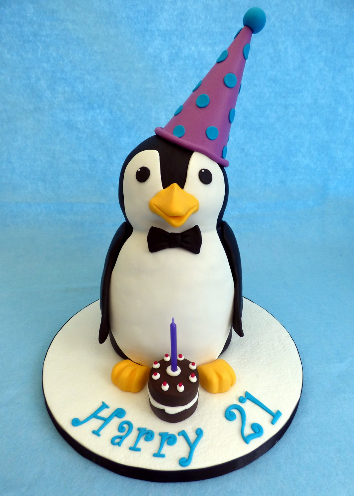 Penguin Birthday Cake
 Party Penguin Birthday Cake Susie s Cakes