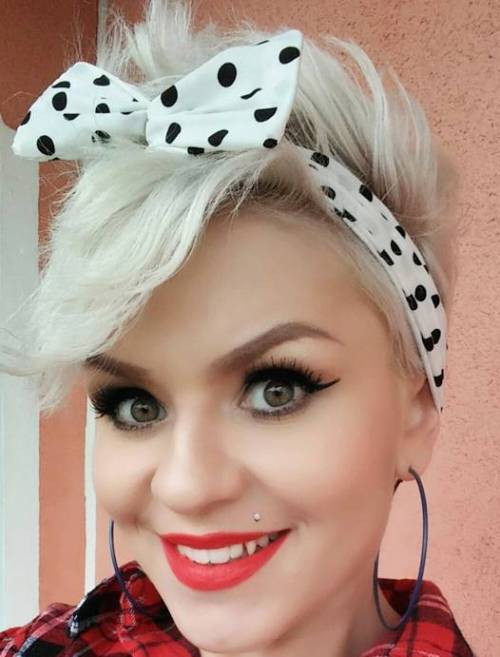 Pin Up Hairstyles For Medium Hair
 40 Pin Up Hairstyles for the Vintage Loving Girl