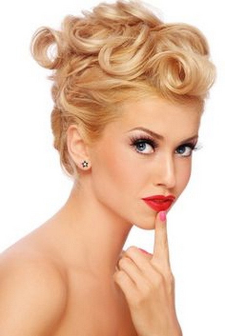 Pin Up Hairstyles For Prom
 Prom pin up hairstyles