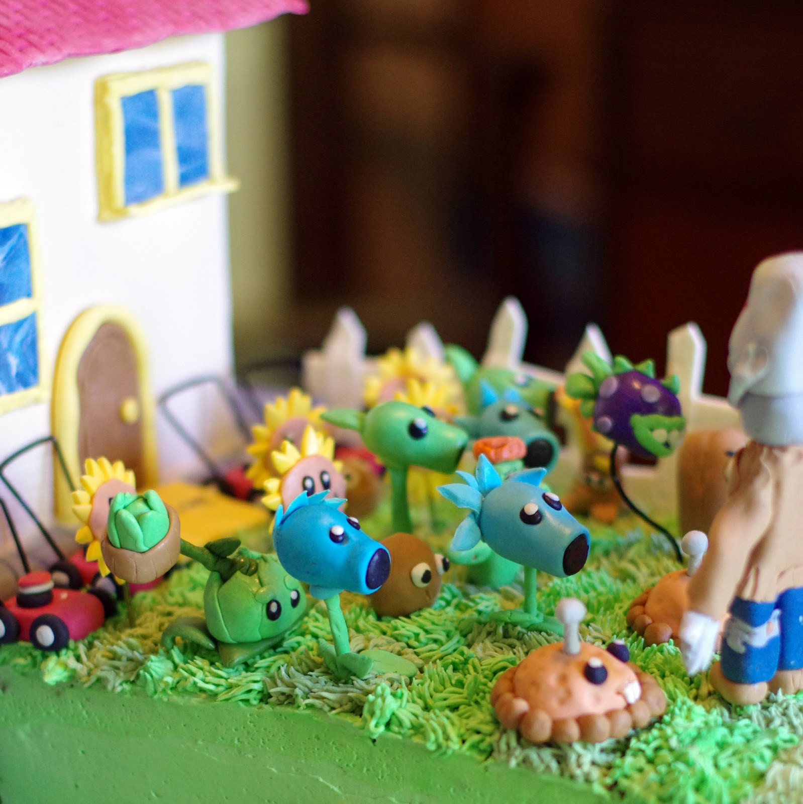 Plants Vs Zombies Birthday Cake
 Within the Kitchen Plants vs Zombies Birthday Party