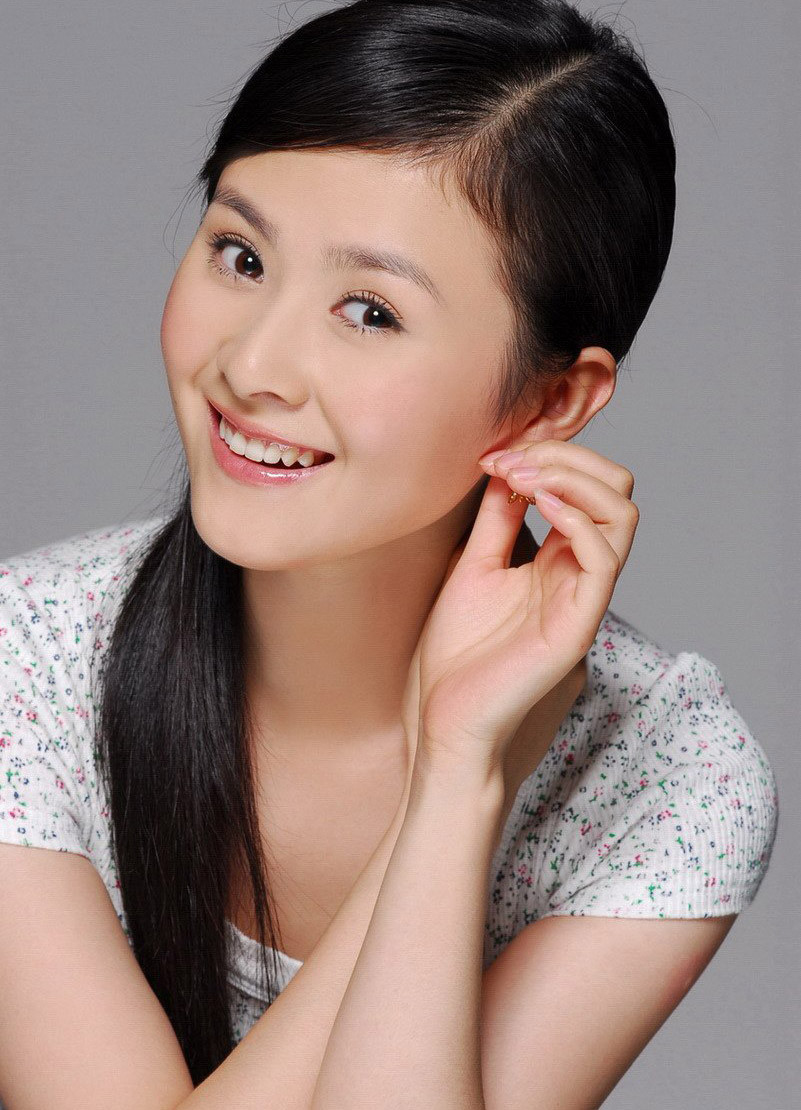 Popular Girl Haircuts
 Asian Hairstyle popular girl asian haircuts