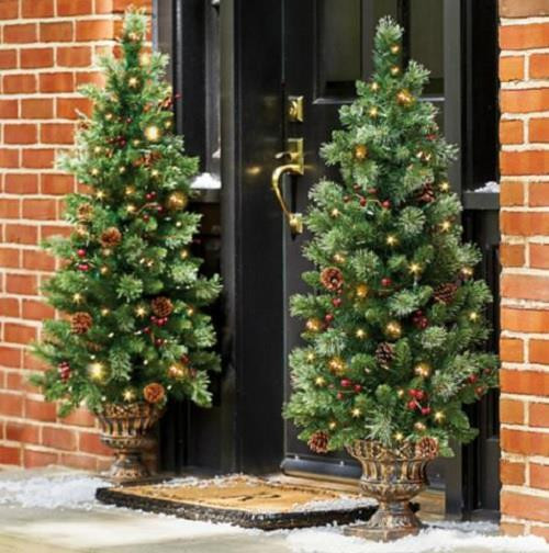 Pre Lit Outdoor Christmas Trees
 4 Lighted Pre Lit CORDLESS Christmas Porch Tree Topiary
