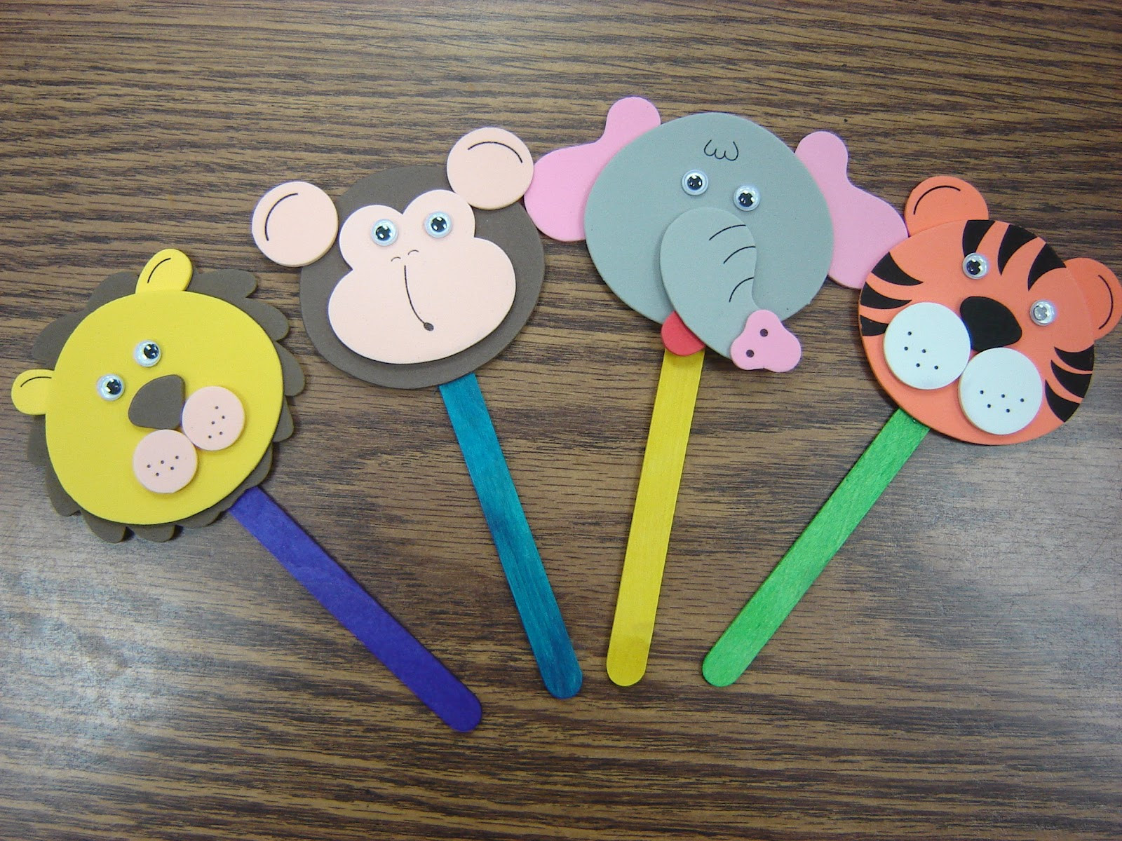Preschool Craft Ideas
 أشغال يدوية أشغـــــــــــــال يدوية