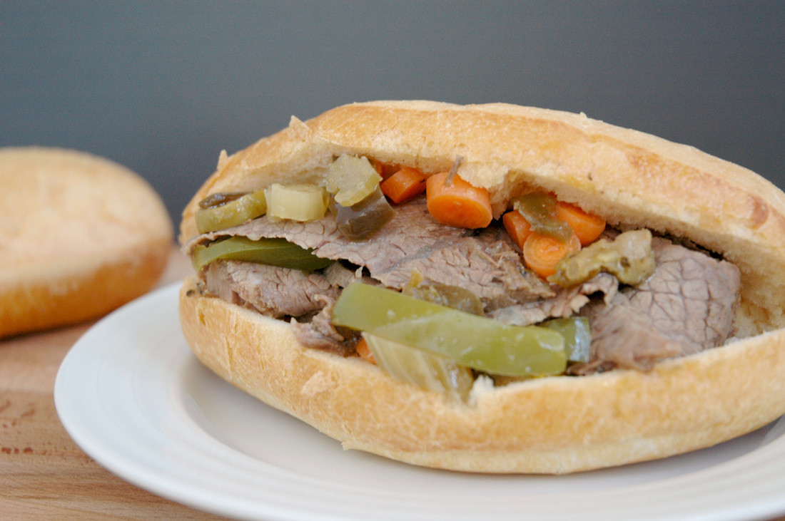 Pressure Cooker Roast Beef Sandwiches
 Chicago style Italian Beef in an Instant Pot pressure