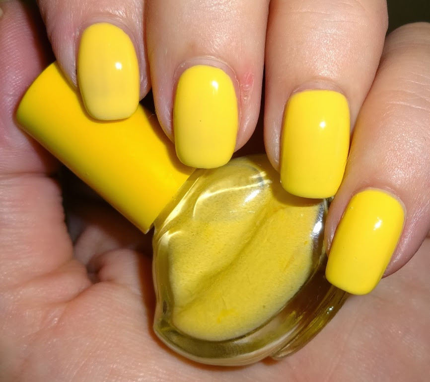 Pretty Yellow Nails
 Wendy s Delights Born Pretty Store Lip Shaped Nail Polish