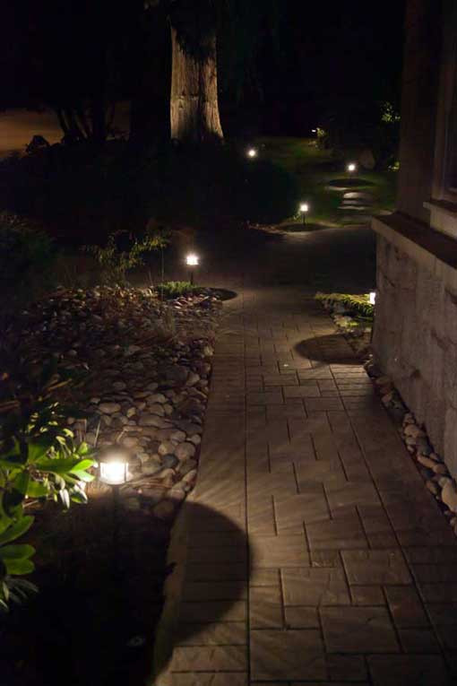 Pro Landscape Lighting
 Professional Landscape Lighting Installation