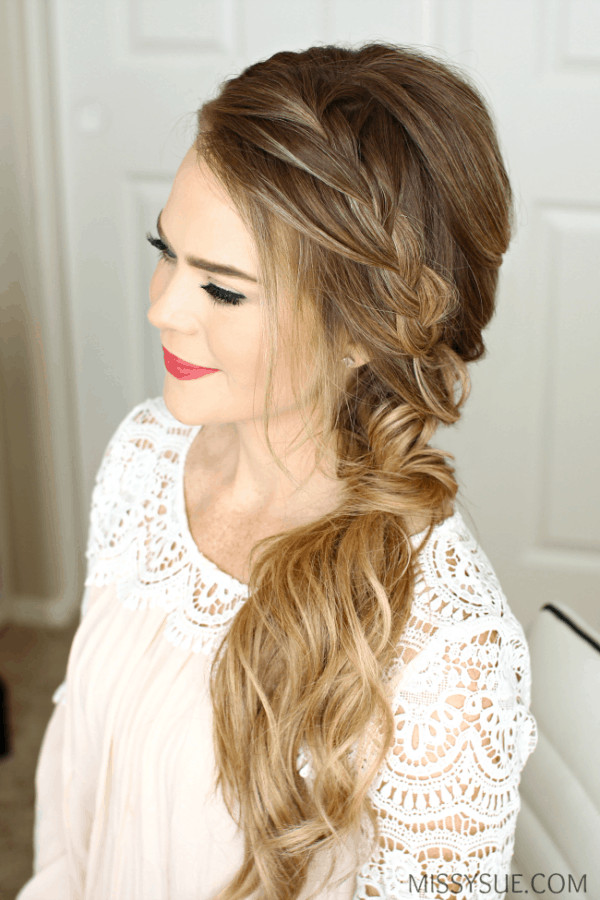 Prom Hairstyle To The Side
 Romantic Side Swept Hairstyles That Will Put All Eyes You