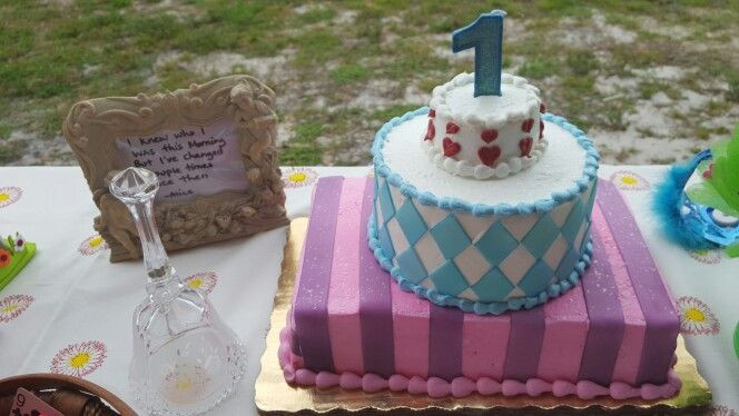 Publix Cakes Designs Birthday
 Alice in Wonderland themed cake from Publix Extra 15$ for
